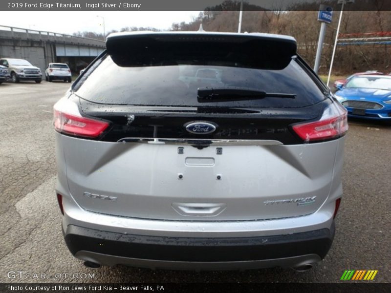 Ingot Silver / Ebony 2019 Ford Edge Titanium