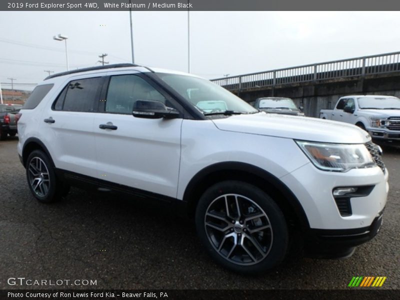 Front 3/4 View of 2019 Explorer Sport 4WD