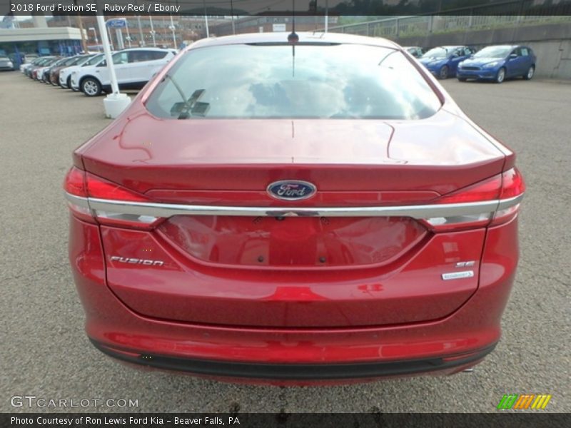 Ruby Red / Ebony 2018 Ford Fusion SE