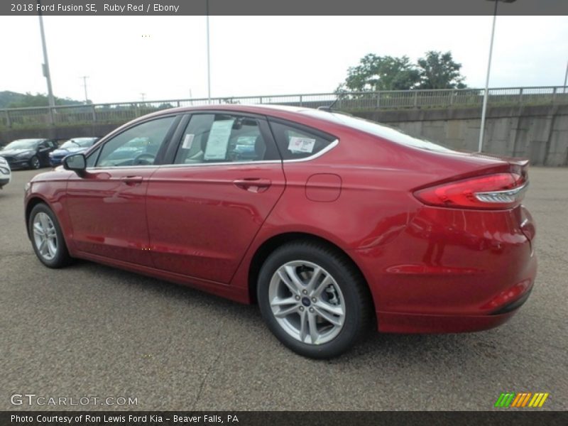 Ruby Red / Ebony 2018 Ford Fusion SE