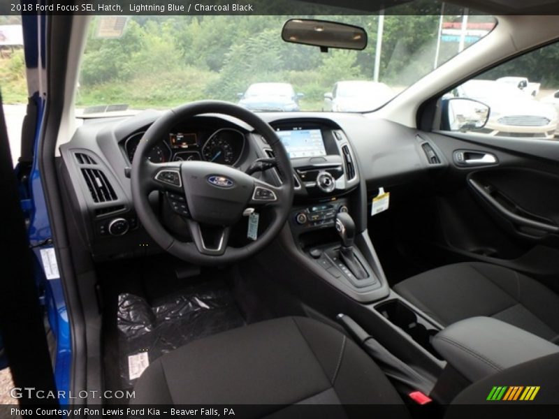 Lightning Blue / Charcoal Black 2018 Ford Focus SEL Hatch