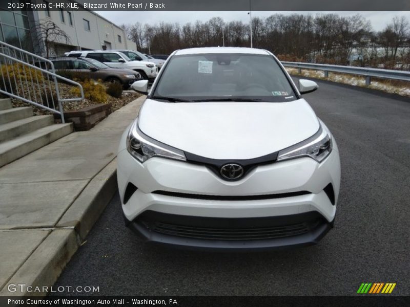 Blizzard White Pearl / Black 2019 Toyota C-HR XLE