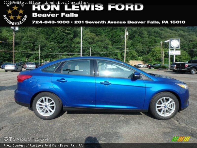 Lightning Blue / Charcoal Black 2018 Ford Focus SE Sedan