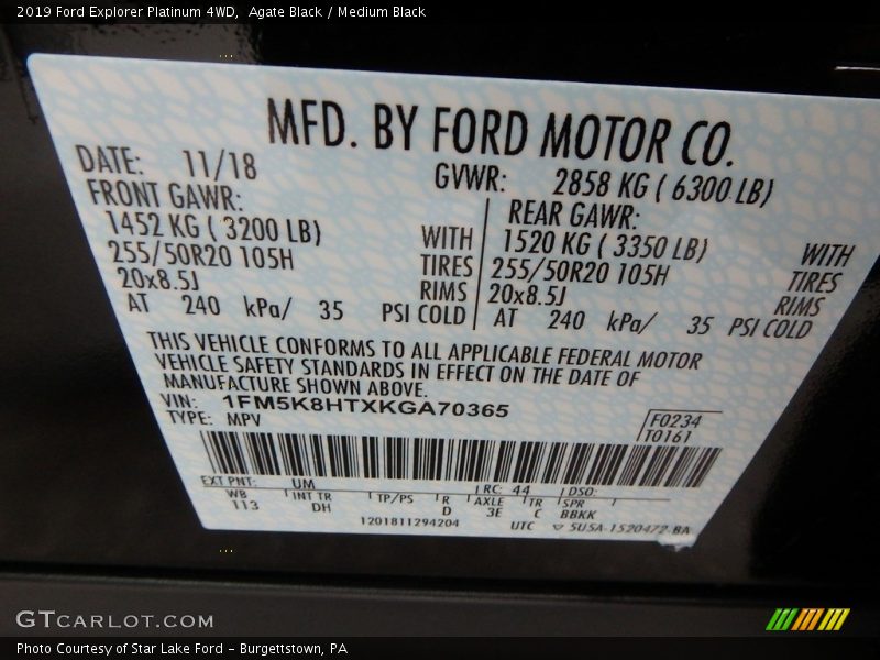 Agate Black / Medium Black 2019 Ford Explorer Platinum 4WD