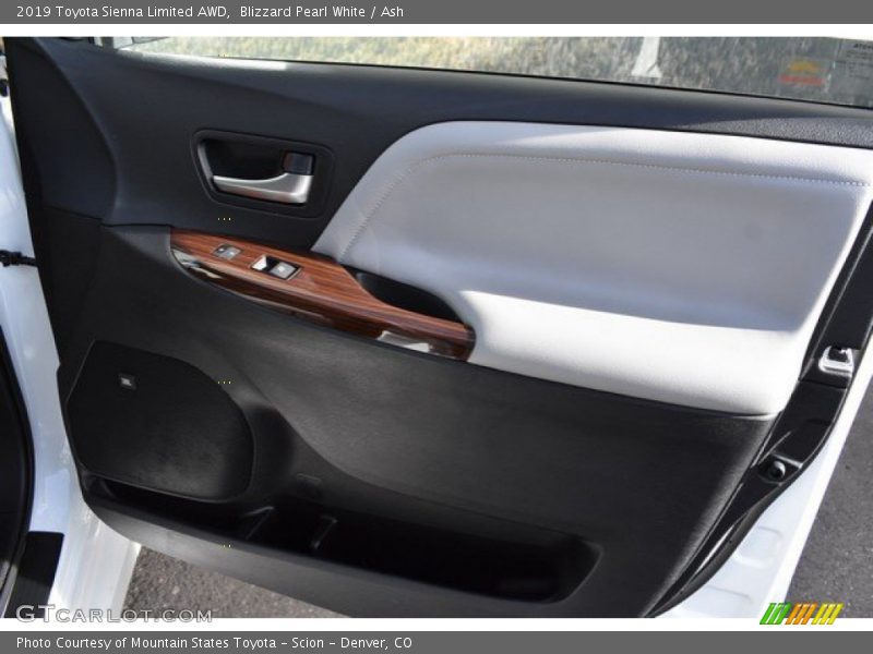 Blizzard Pearl White / Ash 2019 Toyota Sienna Limited AWD