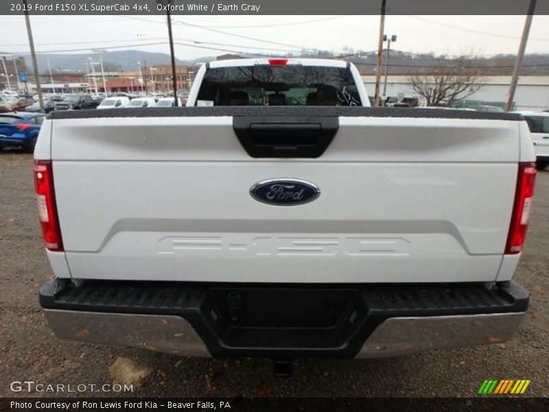 Oxford White / Earth Gray 2019 Ford F150 XL SuperCab 4x4