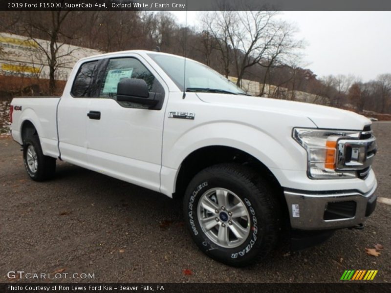 Oxford White / Earth Gray 2019 Ford F150 XL SuperCab 4x4