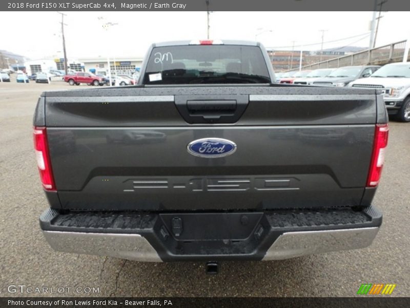 Magnetic / Earth Gray 2018 Ford F150 XLT SuperCab 4x4