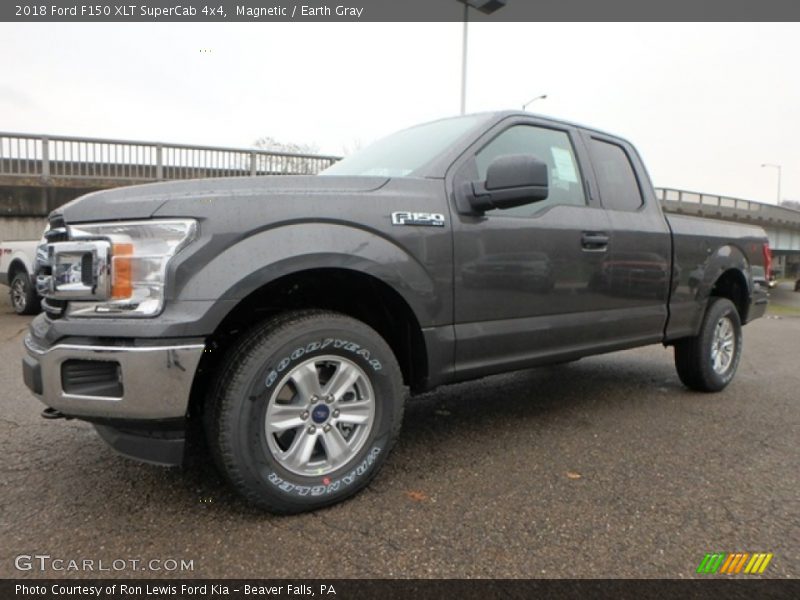 Magnetic / Earth Gray 2018 Ford F150 XLT SuperCab 4x4