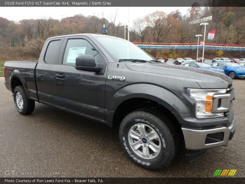 Magnetic / Earth Gray 2018 Ford F150 XLT SuperCab 4x4