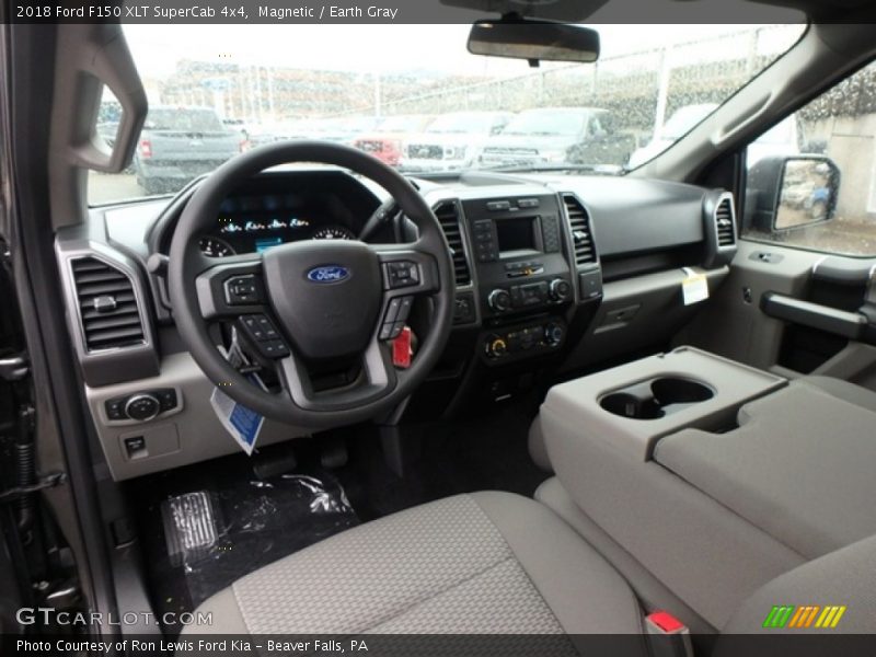 Magnetic / Earth Gray 2018 Ford F150 XLT SuperCab 4x4