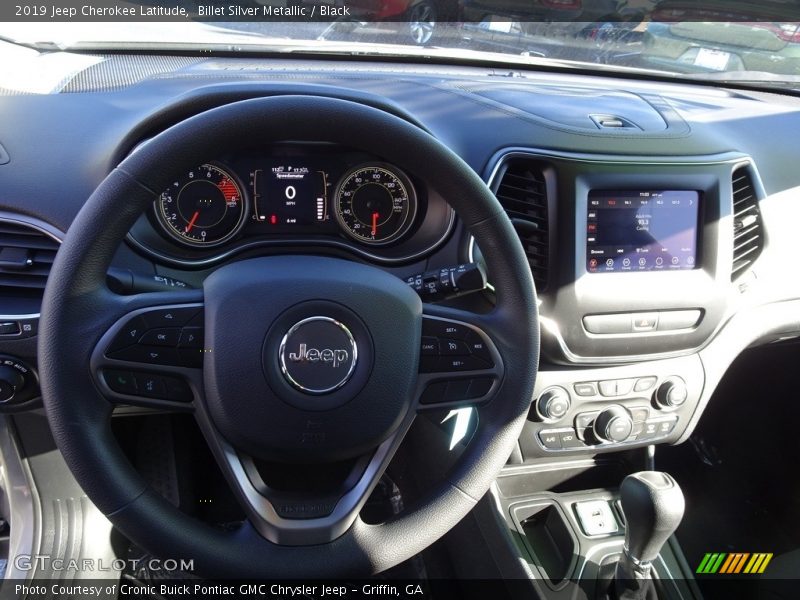 Billet Silver Metallic / Black 2019 Jeep Cherokee Latitude