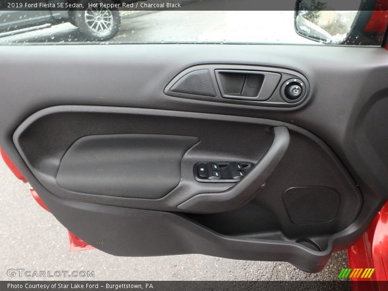 Door Panel of 2019 Fiesta SE Sedan