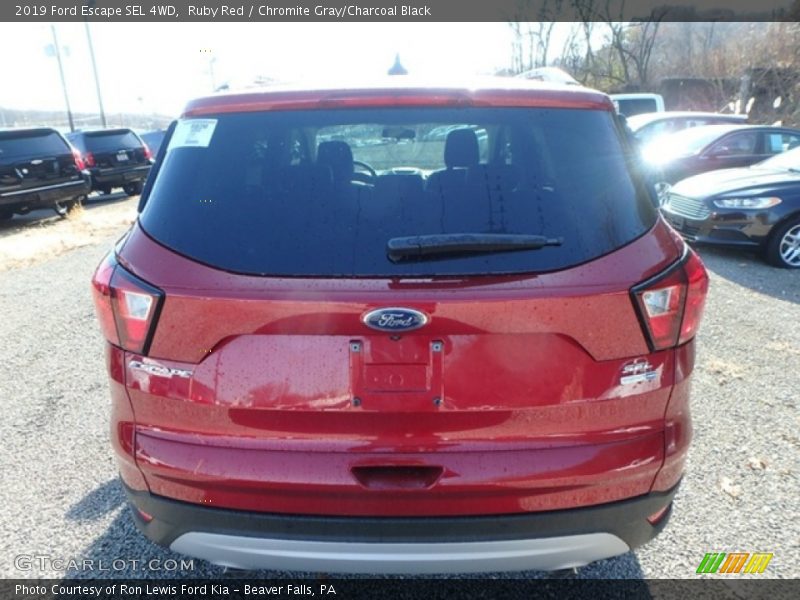 Ruby Red / Chromite Gray/Charcoal Black 2019 Ford Escape SEL 4WD