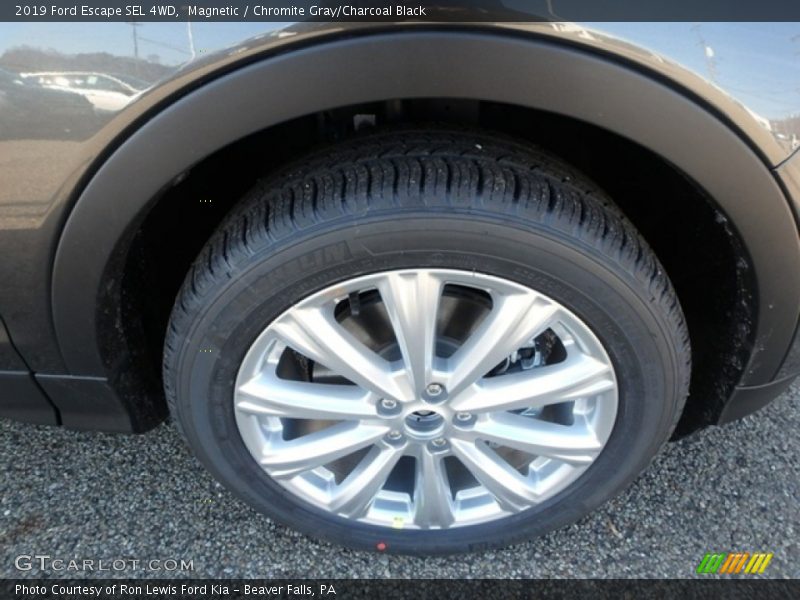 Magnetic / Chromite Gray/Charcoal Black 2019 Ford Escape SEL 4WD