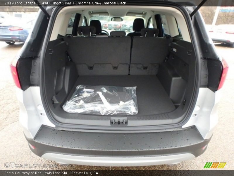 Ingot Silver / Chromite Gray/Charcoal Black 2019 Ford Escape SE 4WD
