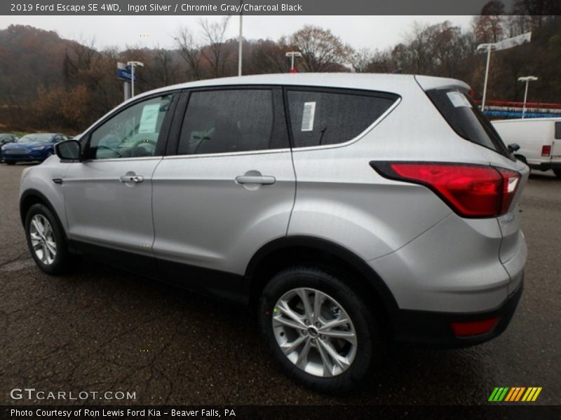 Ingot Silver / Chromite Gray/Charcoal Black 2019 Ford Escape SE 4WD