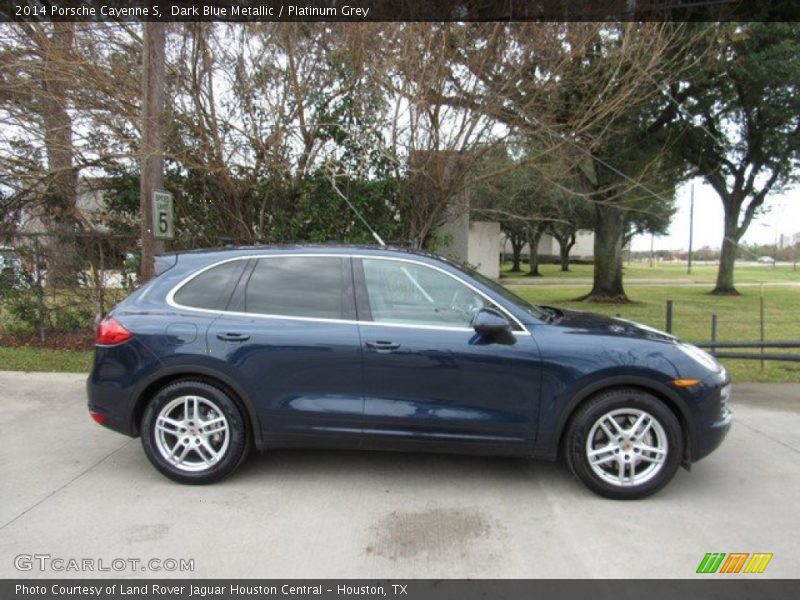 Dark Blue Metallic / Platinum Grey 2014 Porsche Cayenne S