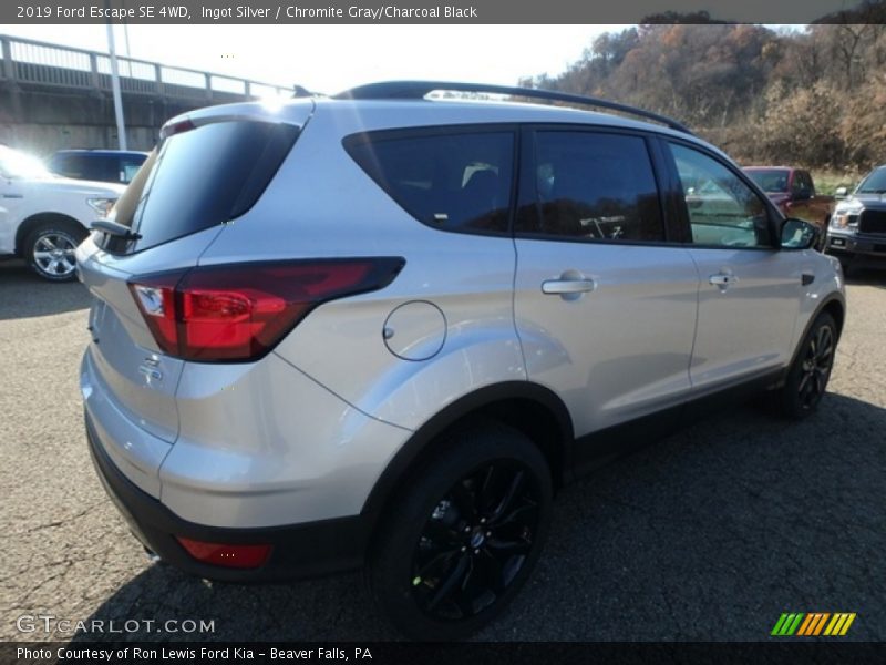 Ingot Silver / Chromite Gray/Charcoal Black 2019 Ford Escape SE 4WD