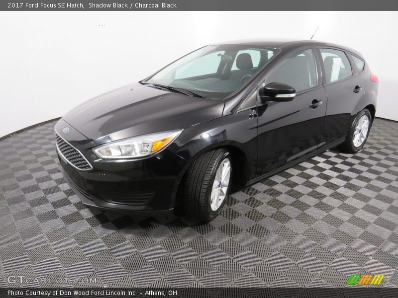 Shadow Black / Charcoal Black 2017 Ford Focus SE Hatch