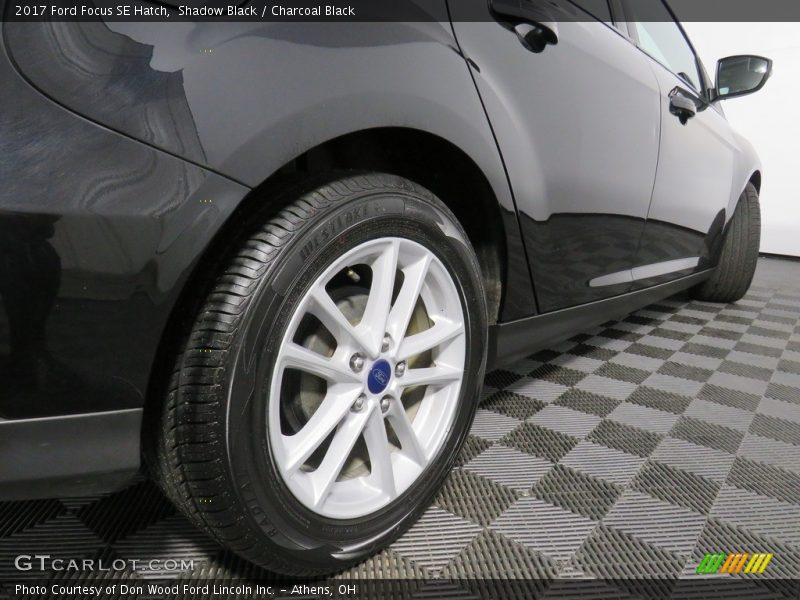 Shadow Black / Charcoal Black 2017 Ford Focus SE Hatch