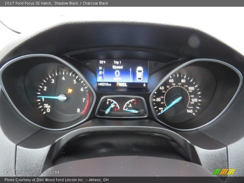 Shadow Black / Charcoal Black 2017 Ford Focus SE Hatch