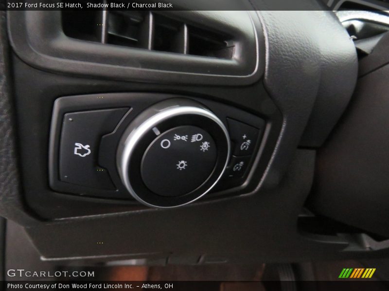 Shadow Black / Charcoal Black 2017 Ford Focus SE Hatch