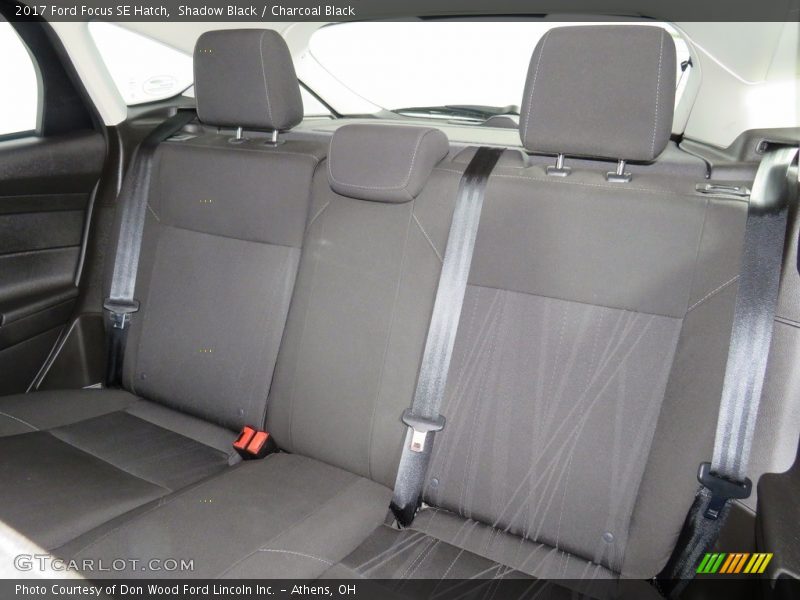 Shadow Black / Charcoal Black 2017 Ford Focus SE Hatch