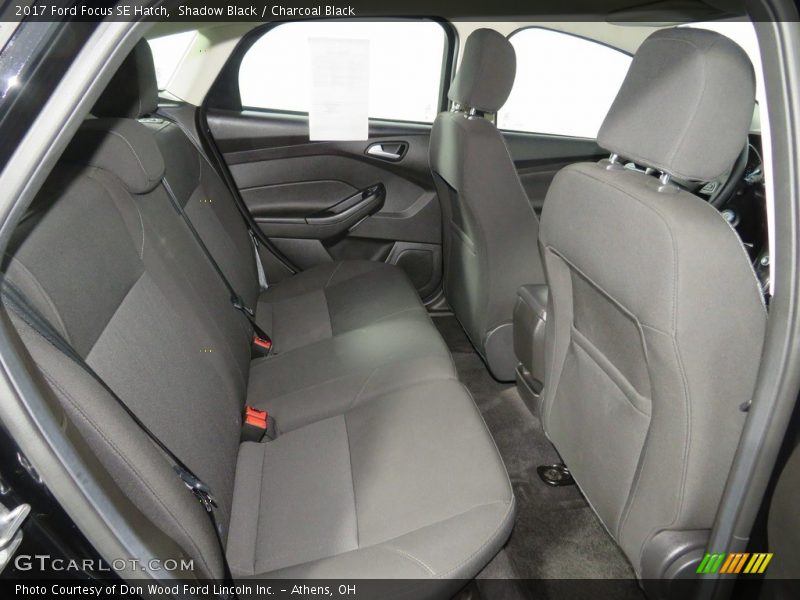 Shadow Black / Charcoal Black 2017 Ford Focus SE Hatch