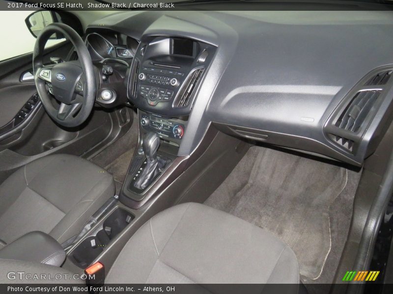Shadow Black / Charcoal Black 2017 Ford Focus SE Hatch