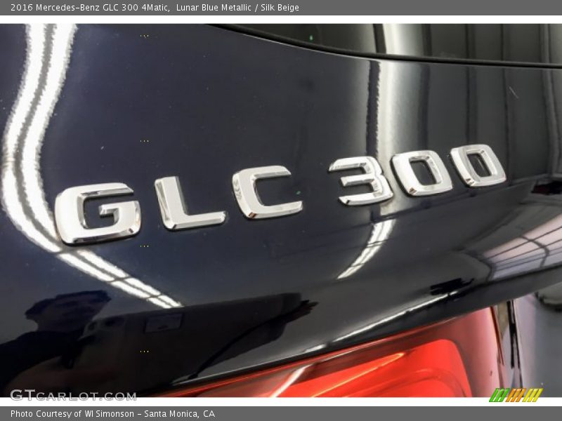 Lunar Blue Metallic / Silk Beige 2016 Mercedes-Benz GLC 300 4Matic