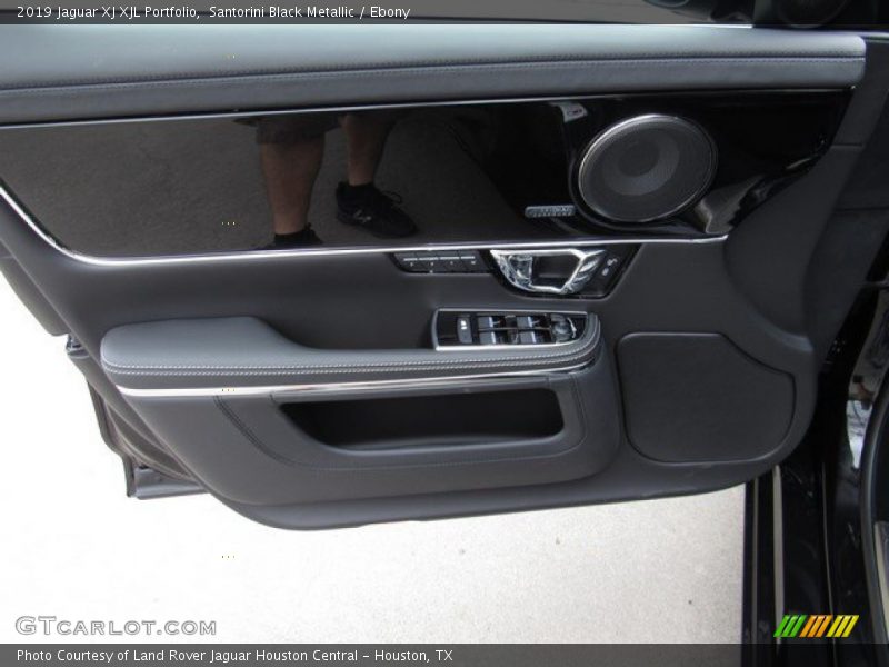 Santorini Black Metallic / Ebony 2019 Jaguar XJ XJL Portfolio