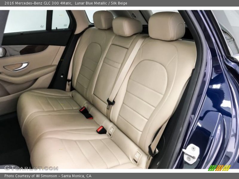 Lunar Blue Metallic / Silk Beige 2016 Mercedes-Benz GLC 300 4Matic