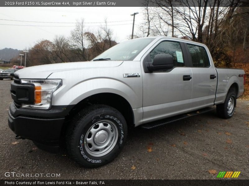 Front 3/4 View of 2019 F150 XL SuperCrew 4x4