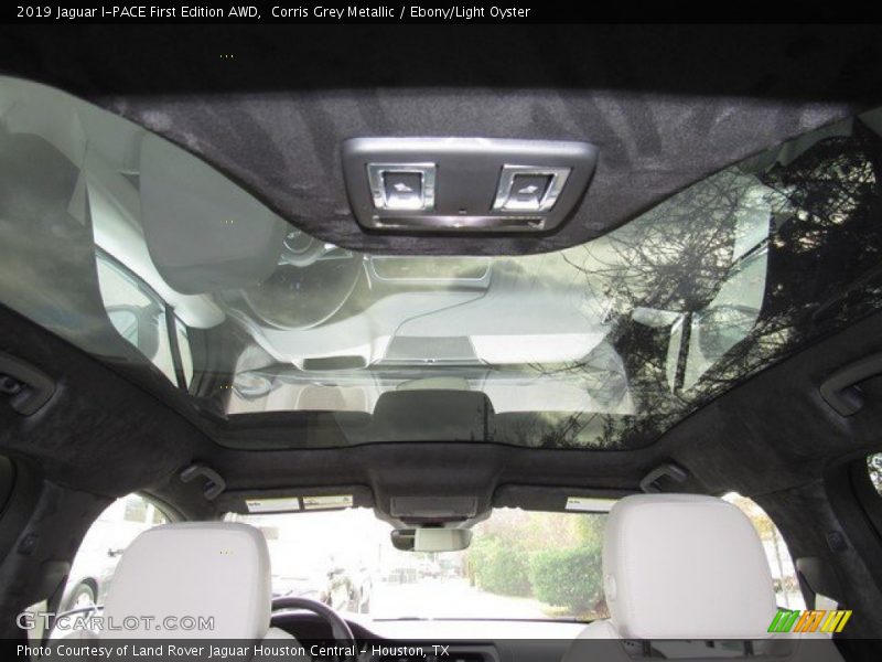 Sunroof of 2019 I-PACE First Edition AWD