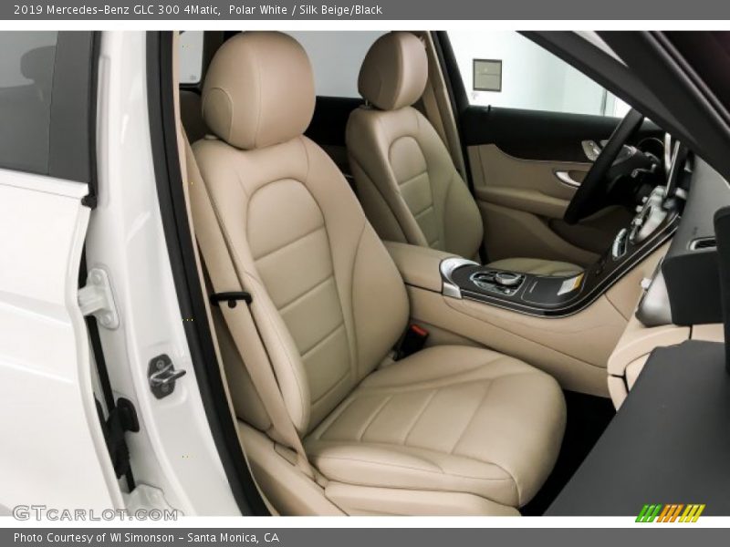 Polar White / Silk Beige/Black 2019 Mercedes-Benz GLC 300 4Matic