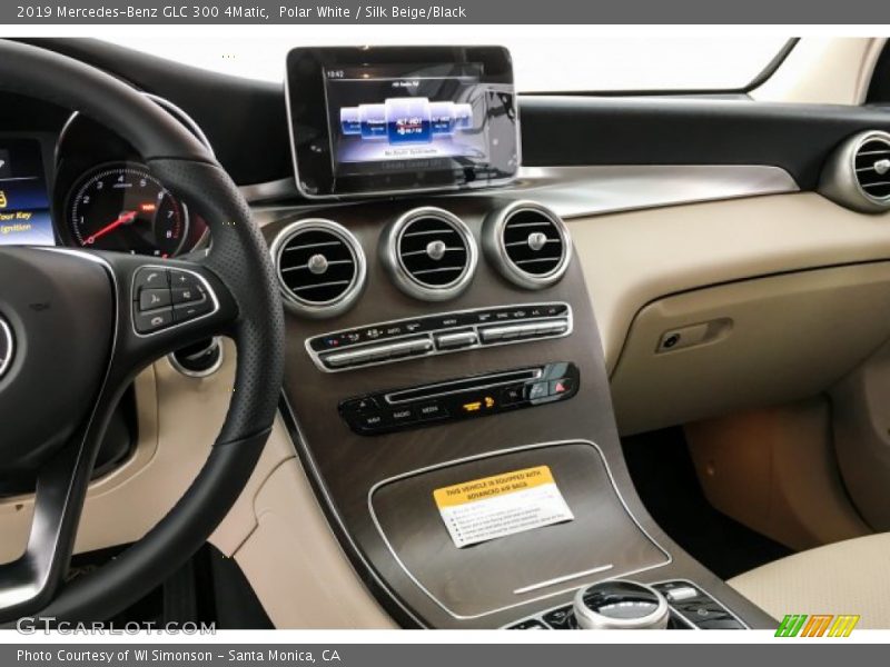 Polar White / Silk Beige/Black 2019 Mercedes-Benz GLC 300 4Matic