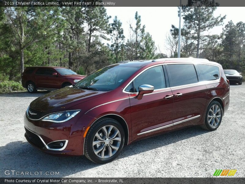 Velvet Red Pearl / Black/Alloy 2019 Chrysler Pacifica Limited