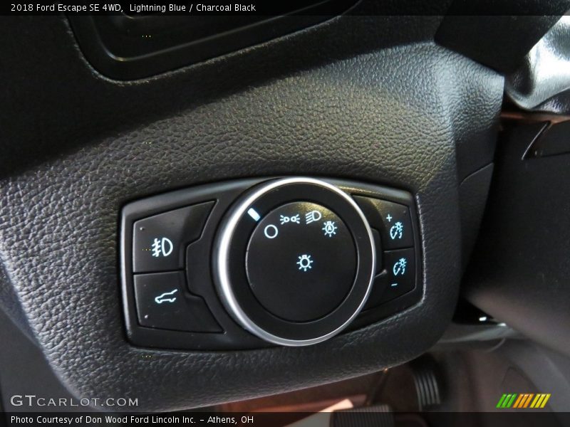 Lightning Blue / Charcoal Black 2018 Ford Escape SE 4WD