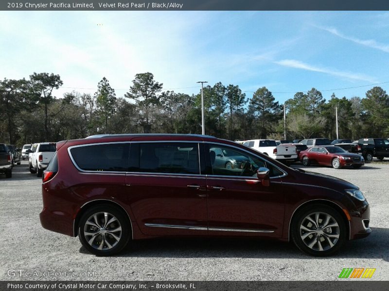 Velvet Red Pearl / Black/Alloy 2019 Chrysler Pacifica Limited