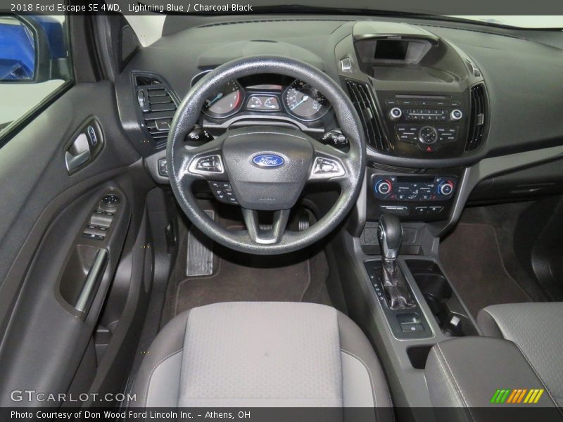 Lightning Blue / Charcoal Black 2018 Ford Escape SE 4WD
