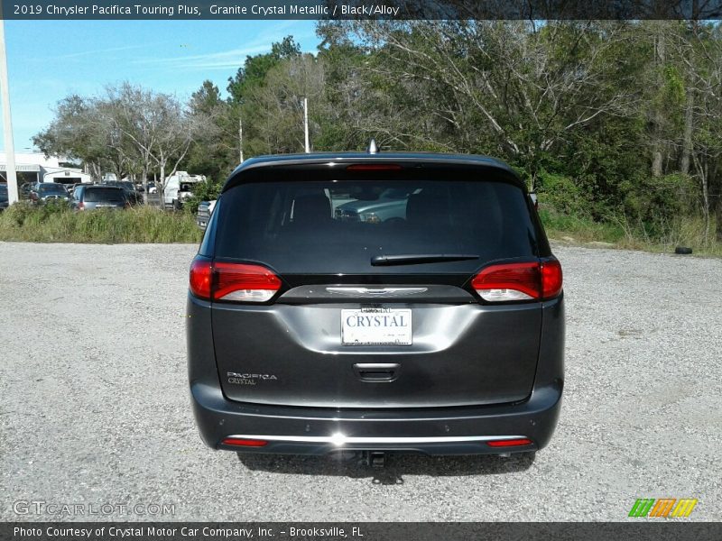 Granite Crystal Metallic / Black/Alloy 2019 Chrysler Pacifica Touring Plus