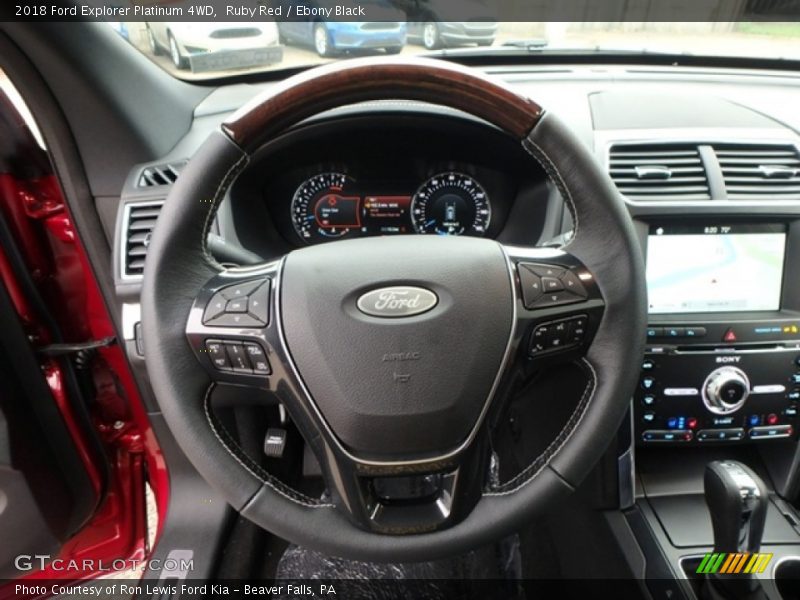  2018 Explorer Platinum 4WD Steering Wheel
