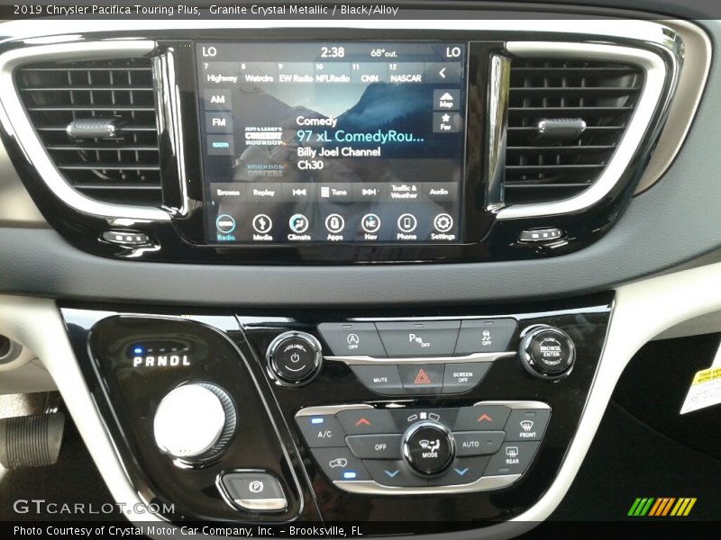 Granite Crystal Metallic / Black/Alloy 2019 Chrysler Pacifica Touring Plus