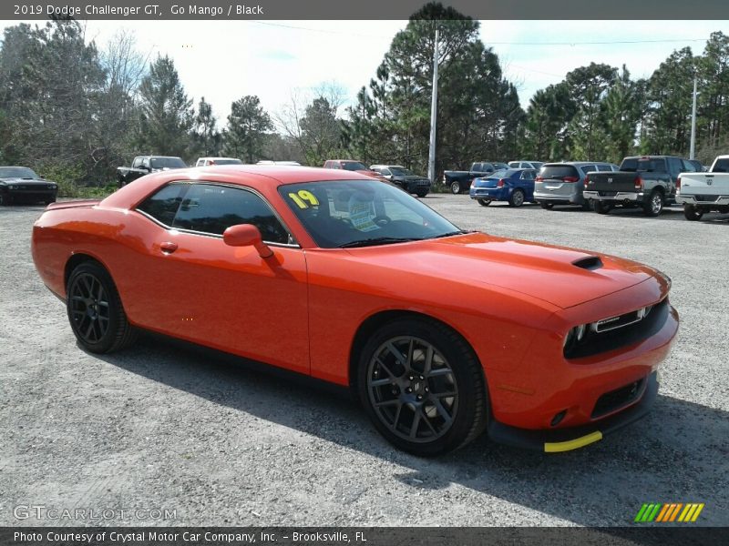  2019 Challenger GT Go Mango