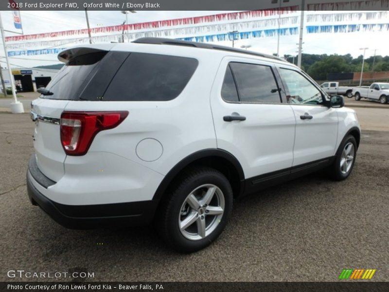 Oxford White / Ebony Black 2018 Ford Explorer FWD