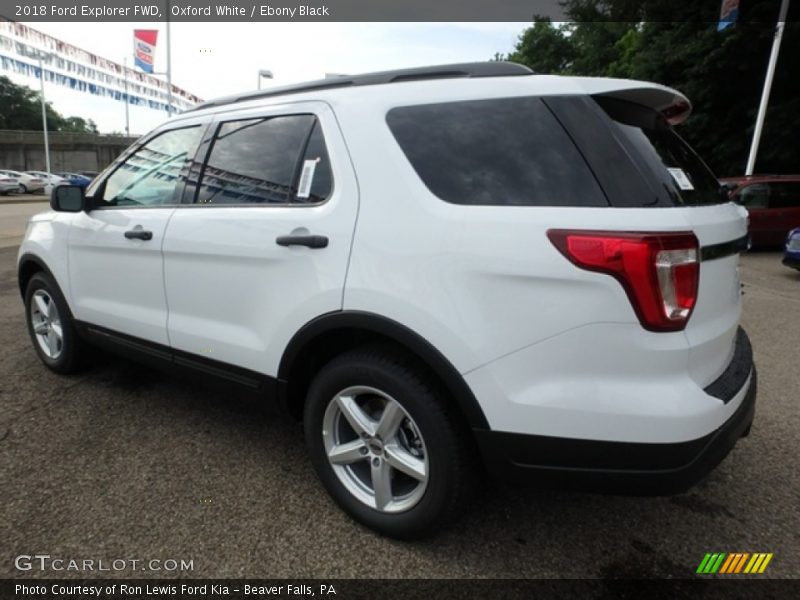 Oxford White / Ebony Black 2018 Ford Explorer FWD