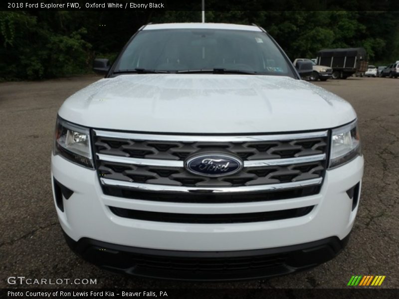 Oxford White / Ebony Black 2018 Ford Explorer FWD