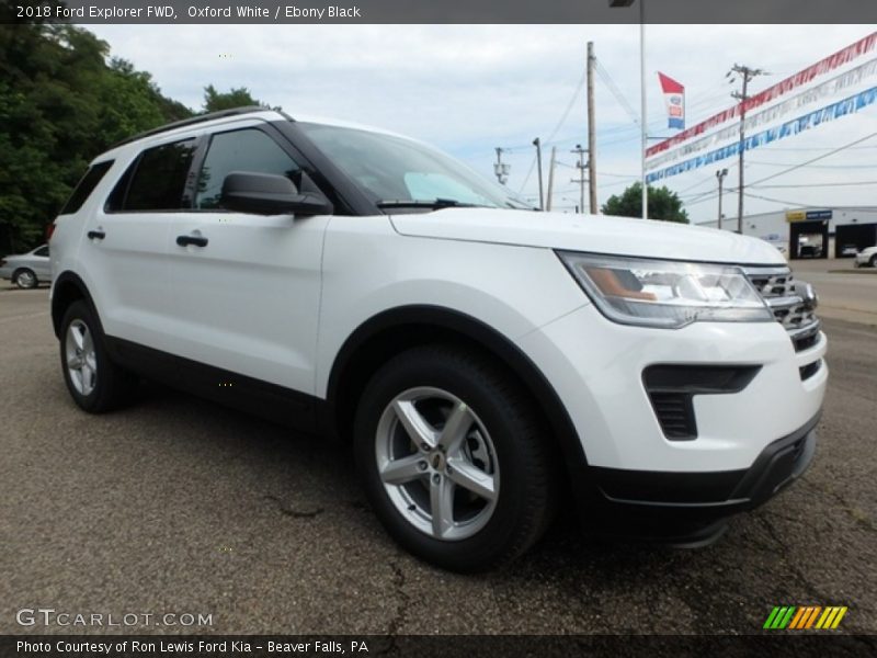 Oxford White / Ebony Black 2018 Ford Explorer FWD