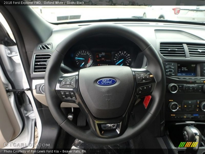 Oxford White / Ebony Black 2018 Ford Explorer FWD